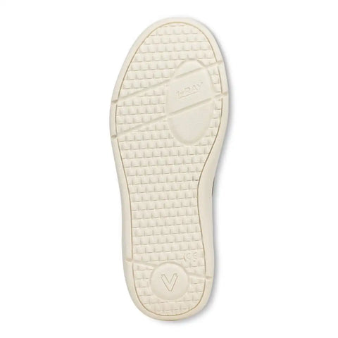 City Walk AXS Sneaker