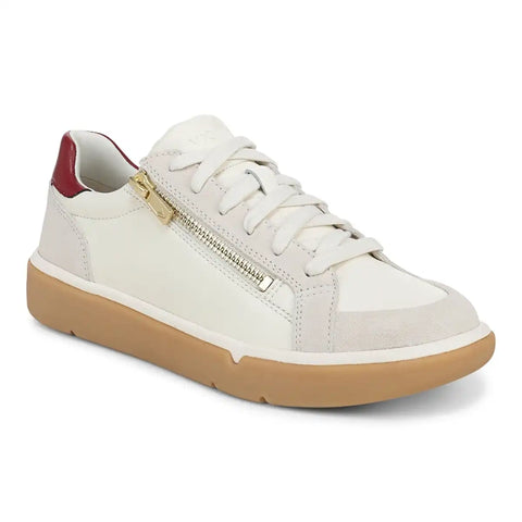 City Walk AXS Sneaker
