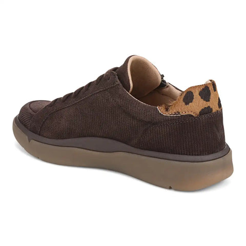 City Walk AXS Sneaker