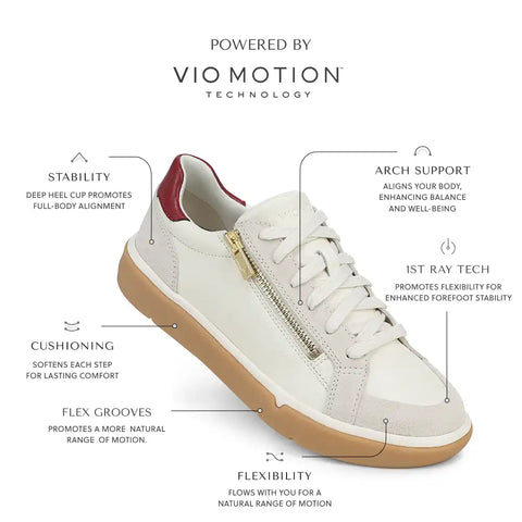 City Walk AXS Sneaker